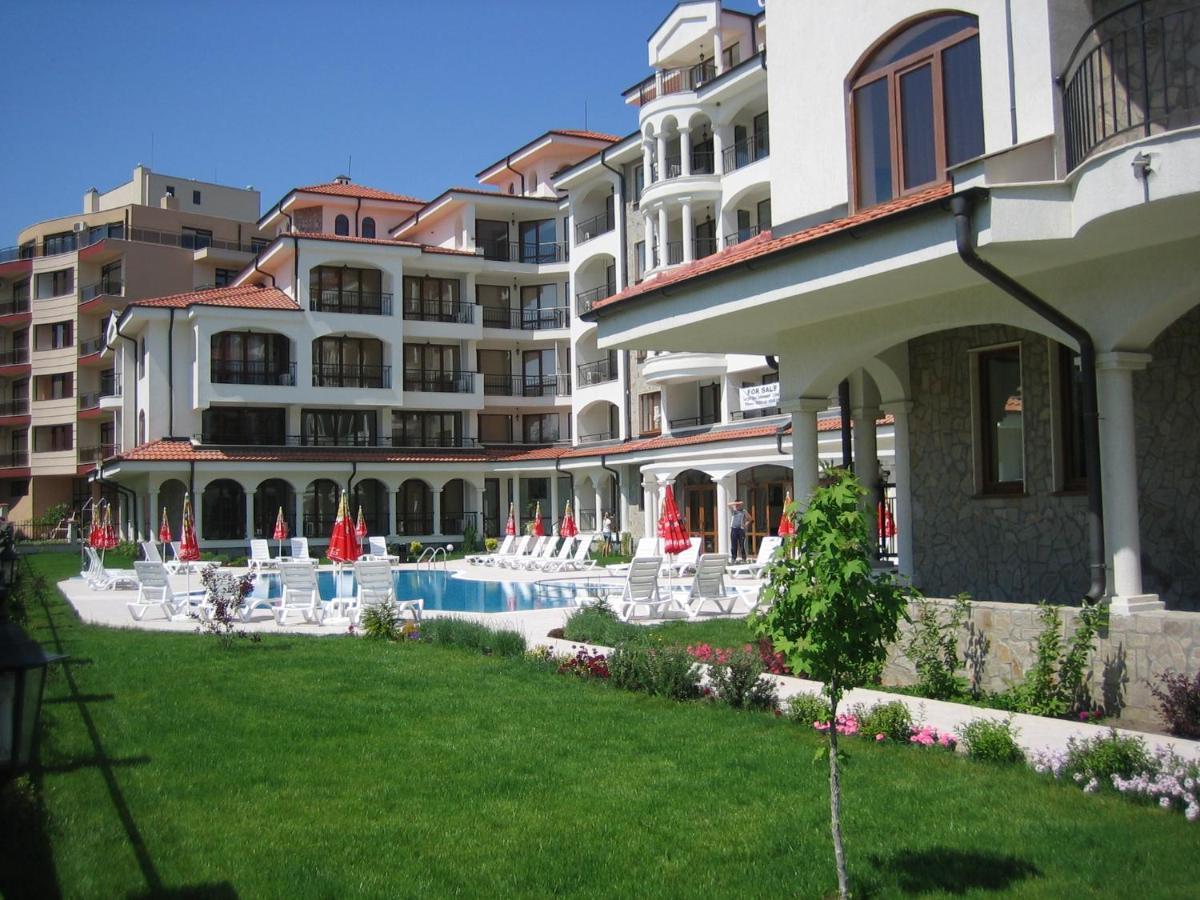 Chateau Del Mar Holiday Apartments Slântsjev Brjag Eksteriør bilde