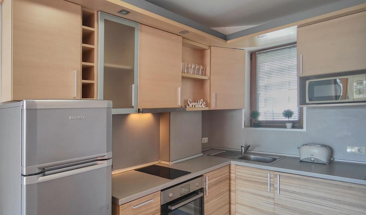 Chateau Del Mar Holiday Apartments Slântsjev Brjag Eksteriør bilde