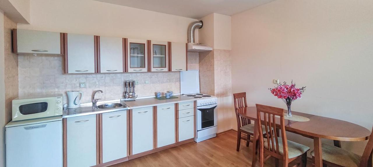 Chateau Del Mar Holiday Apartments Slântsjev Brjag Eksteriør bilde